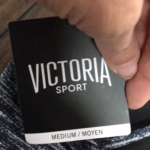Victoria’s secret sports bra size medium - Picture 3 of 3
